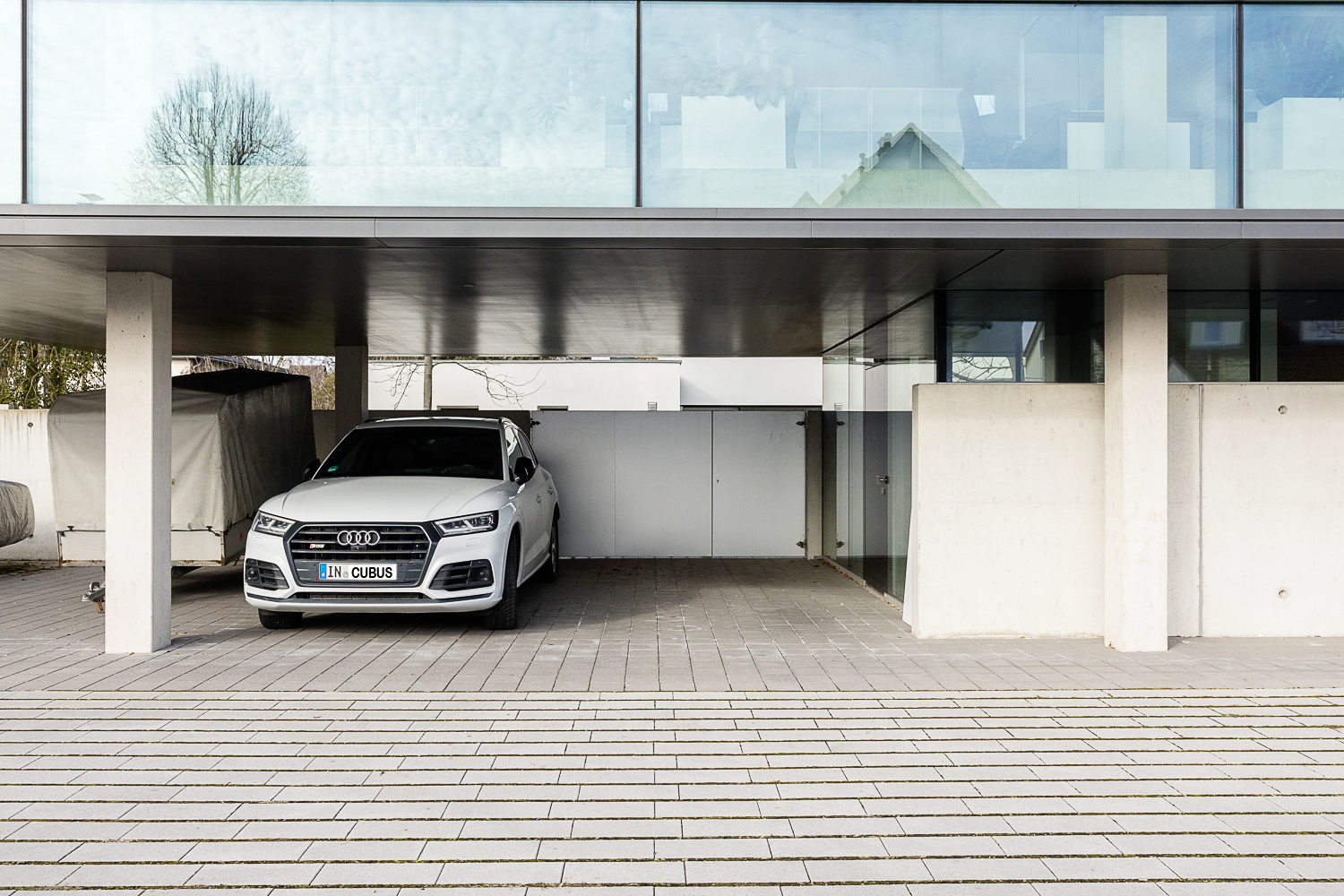 FixPark bei cubus33 Coworking Ingolstadt cubus33, überdachte Parkplätze